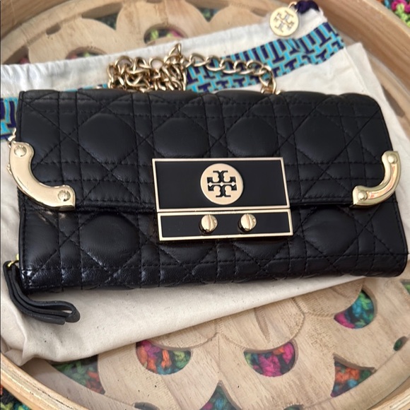Tory Burch Black and Gold Quilted Clutch Vintage With Dust Bag - Picture 11 of 12